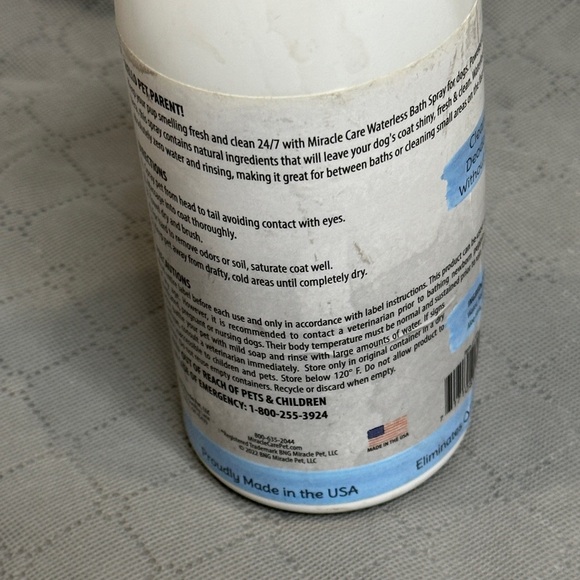 Miracle Care Made in the USA Waterless Bath for Pets Enzyme Powered Bath Spray - Picture 4 of 10